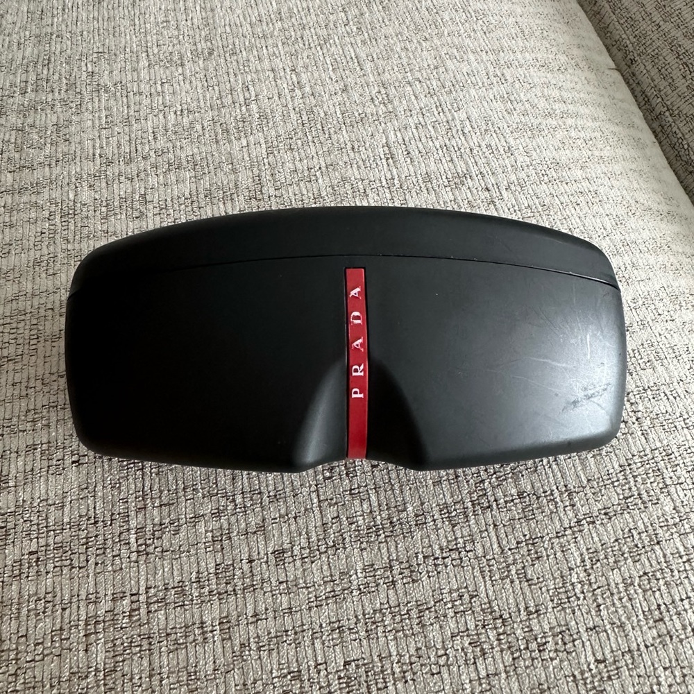 Prada men’s sunglass case